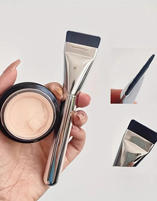 Load image into Gallery viewer, 1/2Pc Multi-Use Foundation Ultra-Fine, Hypoallergenic Nylon Bristle Oval Foundation Brush - Perfect for Face Contouring
